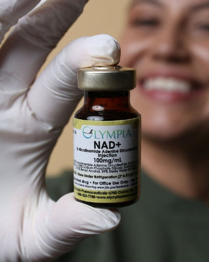 NAD+ IV therapy infusion prepared by an Elemental nurse